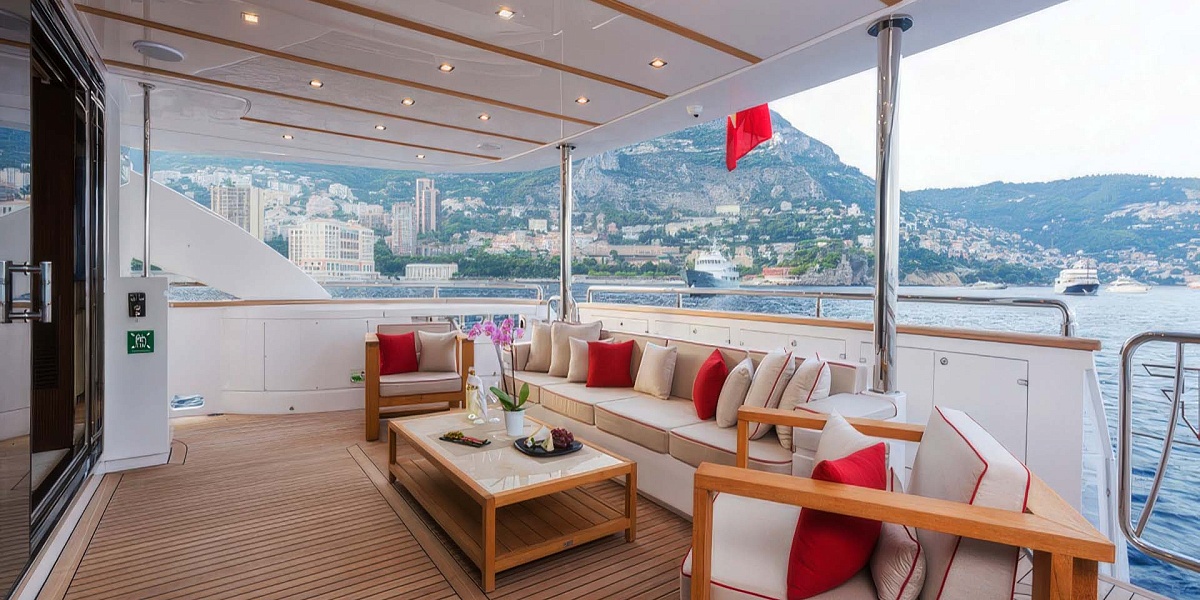 Аренда мега яхты Navetta 30 GATSBY в Италии, Амальфи